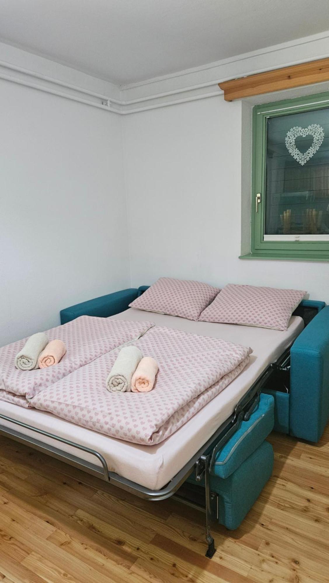Apartma Jurcek Apartment *